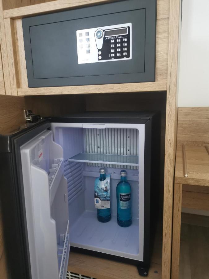 Hotel Gruener Baum Mit Restaurant & Wellness Oberzent Bagian luar foto